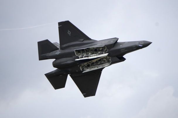 F-35 - сімейство малопомітних багатофункціональних винищувачів 