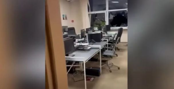 Офіс телеканалу FREEДОМ після атаки