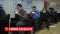 У селі на Київщині виявили обійстя, де утримували майже три десятка нелегалів