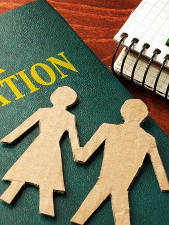 Чому деякі люди не займаються сексом: генетика та поведінка