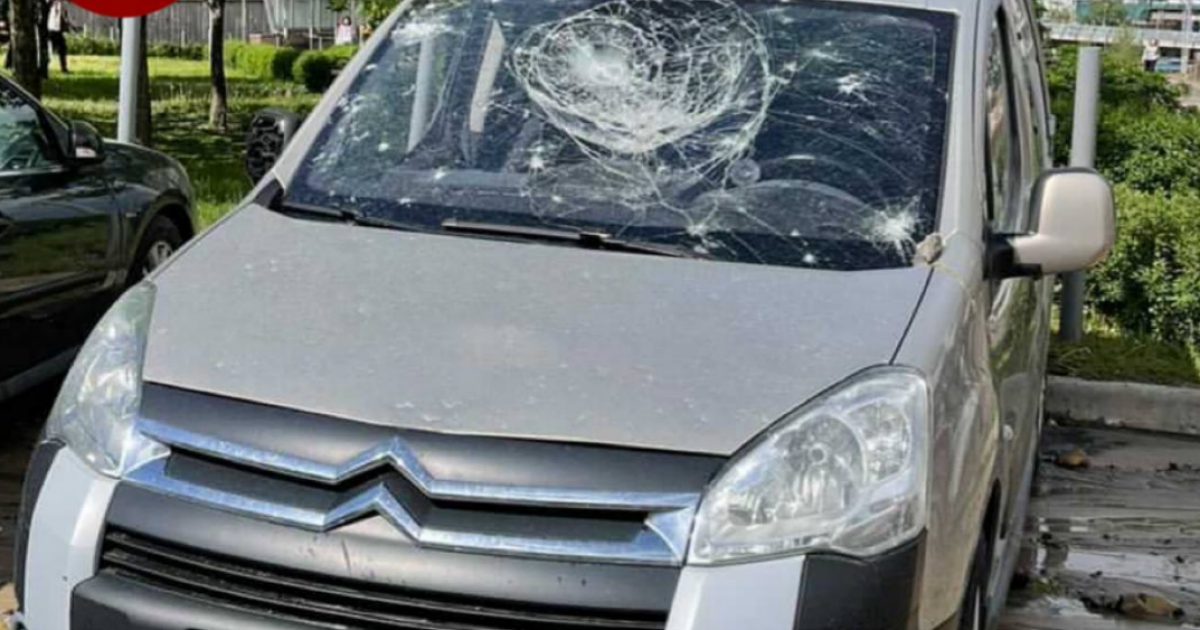 Гейзер на Голосіївському проспекті