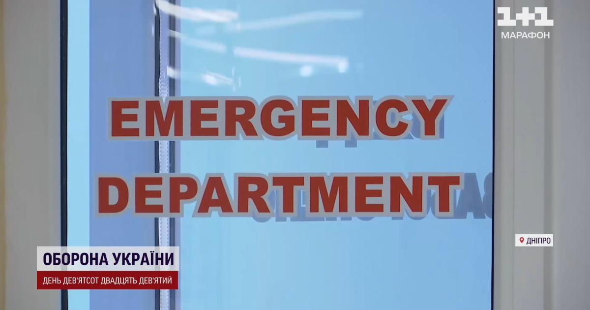 Медики спасла тяжелораненого воина