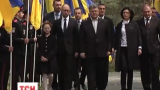 Президент Порошенко призывает всех сторонников коммунизма приехать в Быковню