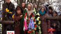На Житомирщине и в Черновцах хоронили женщину, мужа и трех маленьких детей