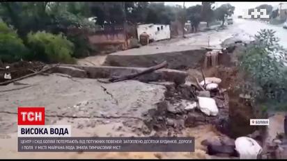 В Боливии из-за наводнения затоплены десятки домов | Новости мира