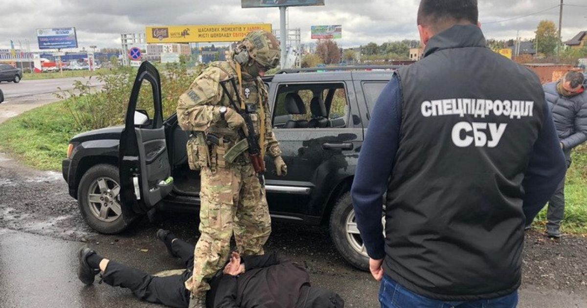СБУ схопила організаторів банди, яка торгувала зброєю в усій Україні