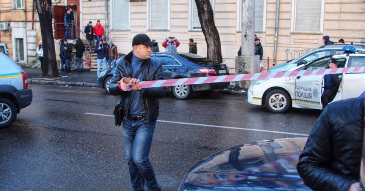 Появилось видео стрельбы в Одессе, которая произошла во время задержания преступника