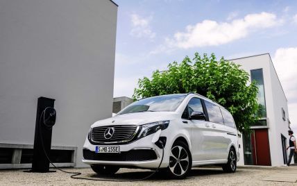 Mercedes вывел на европейский рынок электрический минивэн: названа цена