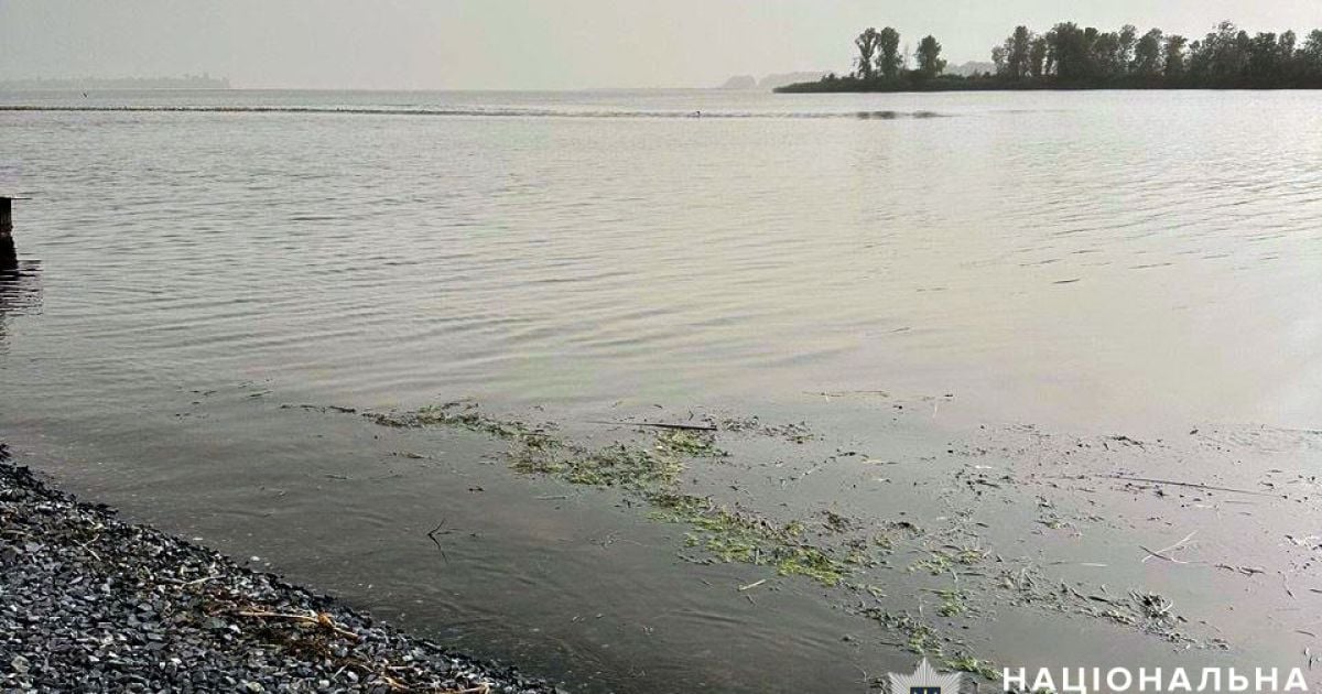 Тело достали спасатели