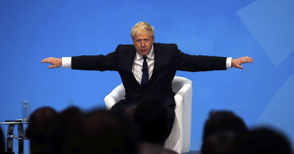 Евросоюз назвал требования Джонсона изменить соглашение о Brexit "неприемлемыми"