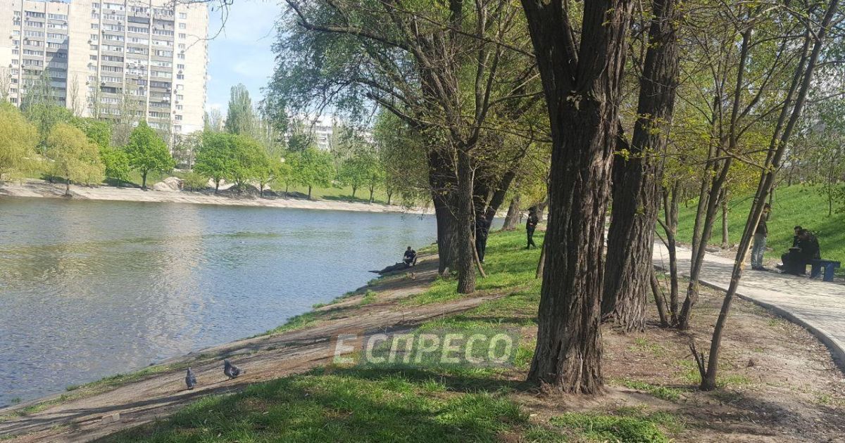 В Киеве на Русановке студенты выловили труп