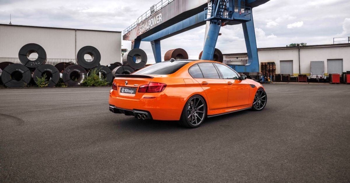 BMW M5 Carbonfiber Dynamics