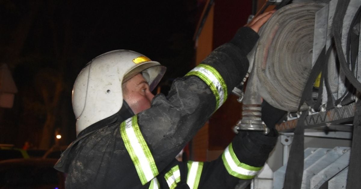 пожежа в багатоповерхівці в Одесі_8 / © Головне управління ДСНС України в Одеській області