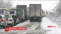 Десятки авто остановились в пробке на трассе Киев-Одесса