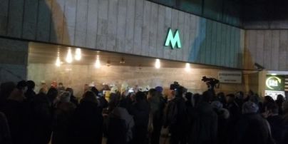Спасатели рассказали, что горело на станции метро в Киеве