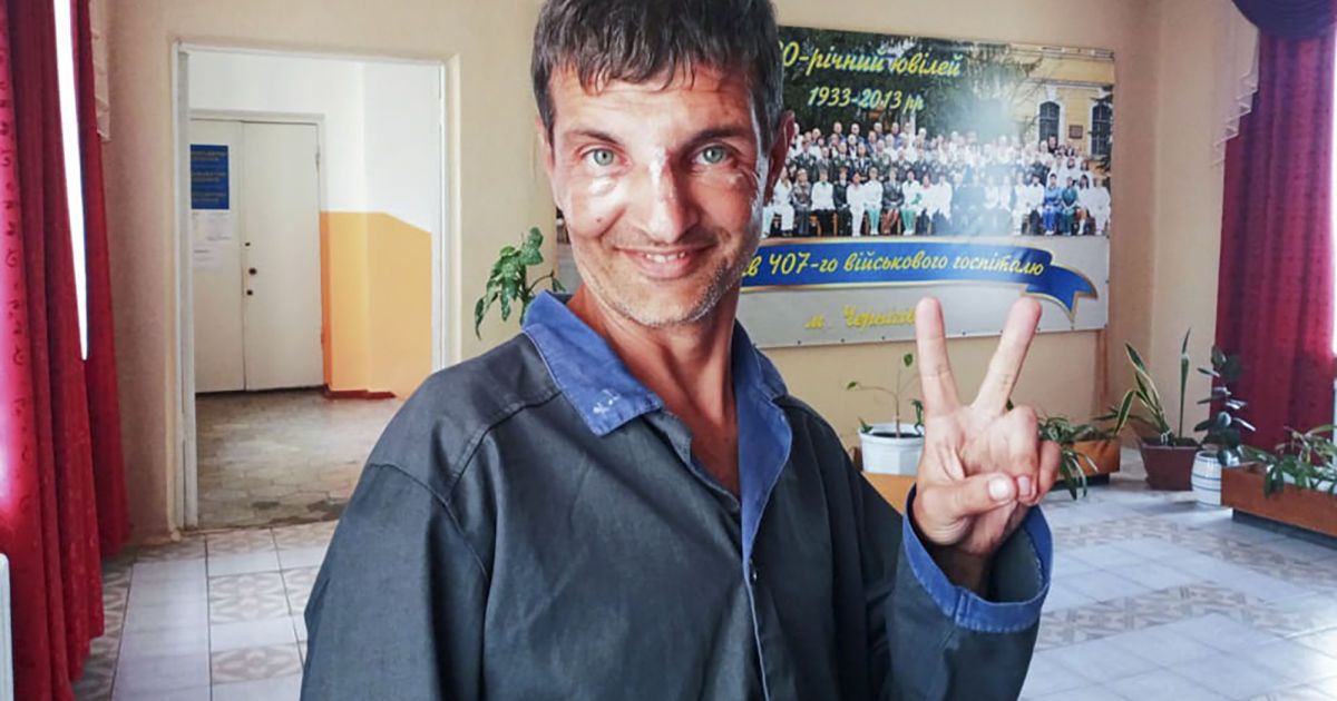 Захисник "Азовсталі" Михайло Діанов розповів, як не може купити дрібничку через селфі