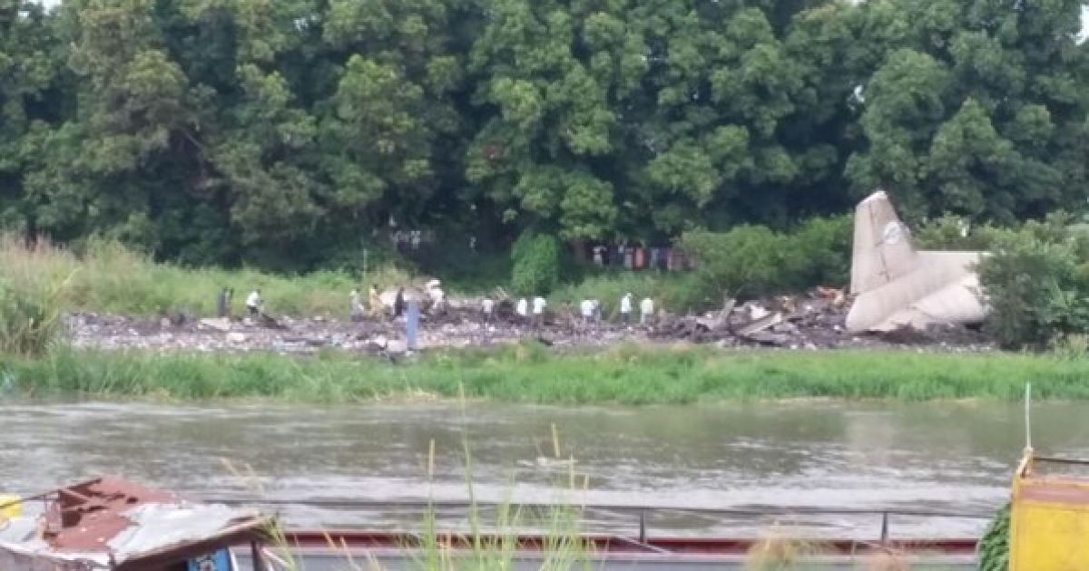 Фото з місця катастрофи літака / © twitter.com