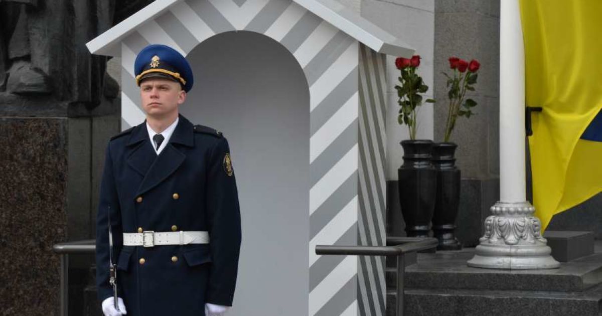 почесна варта біля Верховної Ради_4 / © Верховная Рада Украины