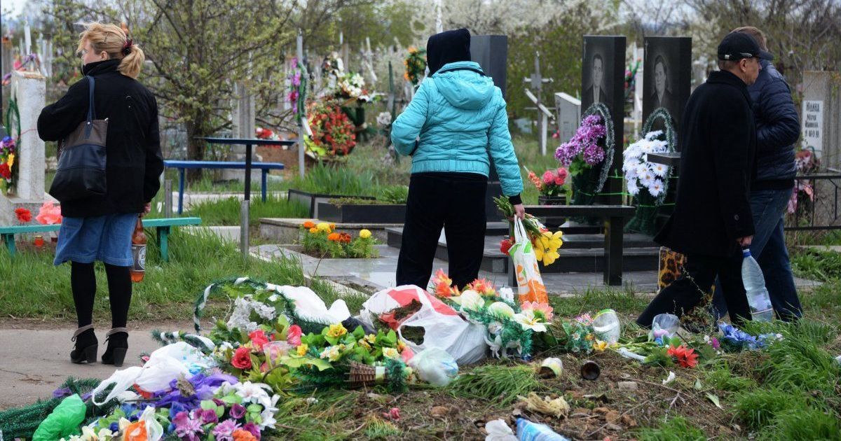 Як в Києві на поминальні дні буде ходити транспорт: в КМДА пояснили