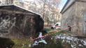 Труп в ковдрі знайшли посеред вулиці: 26-річний львів'янин розстріляв безхатька з револьвера (фото)