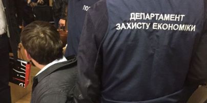 В Харькове госисполнитель погорел на взятке в более чем 100 тыс. гривен