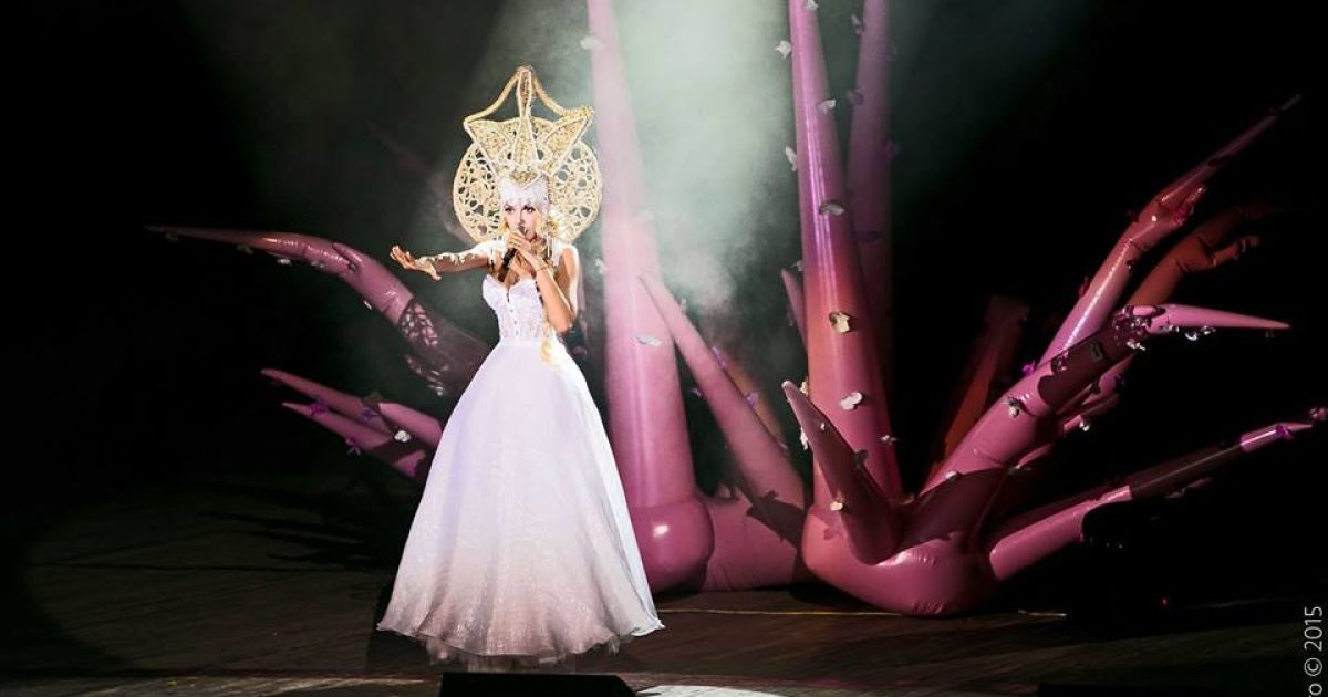 Полякова отправилась во всеукраинский тур / © facebook.com/polyakovamusic