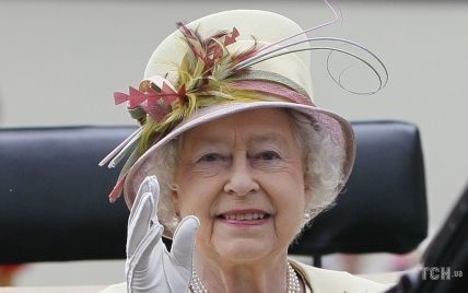 Новое "фото дня": в аккаунте Елизаветы II вспомнили, как монарх праздновала бриллиантовый юбилей
