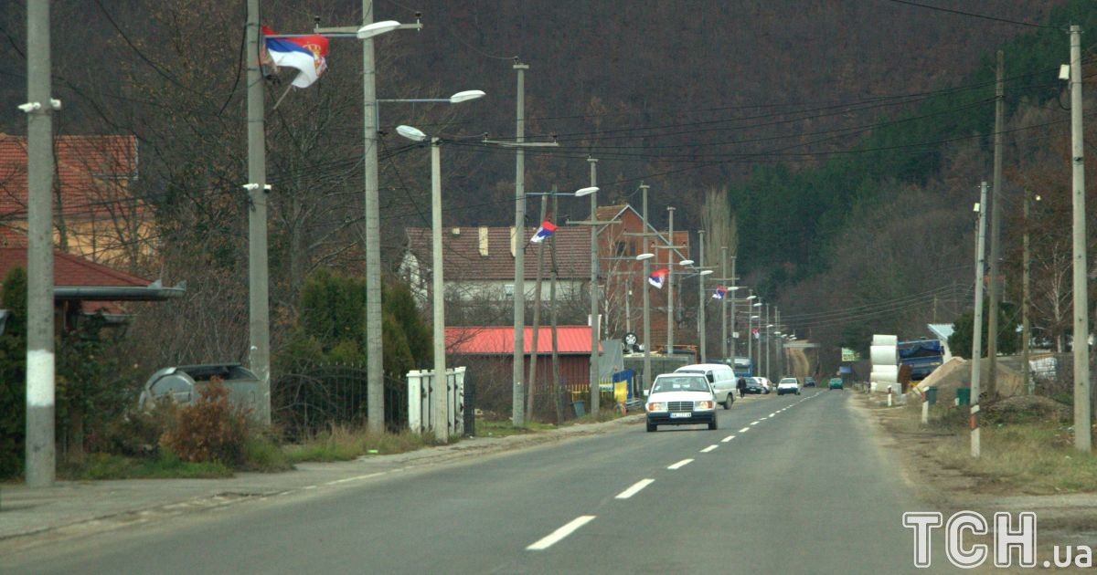 Президент Сербії оголосив про поїздку до Косова, попри заборону тамтешньої влади
