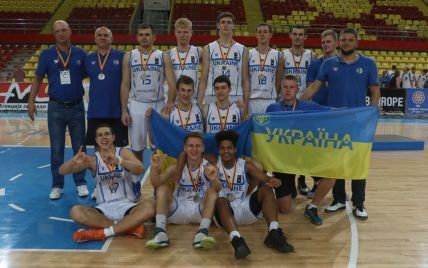 Українські юніори програли у фіналі Євробаскету U-18