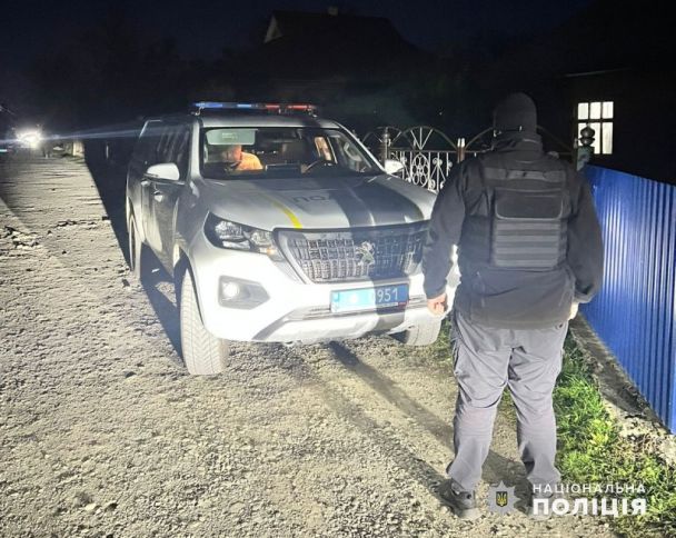 На Буковині через сварку, один із чоловіків, ймовірно, підірвав гранату / © ГУ Нацполіції у Чернівецькій області