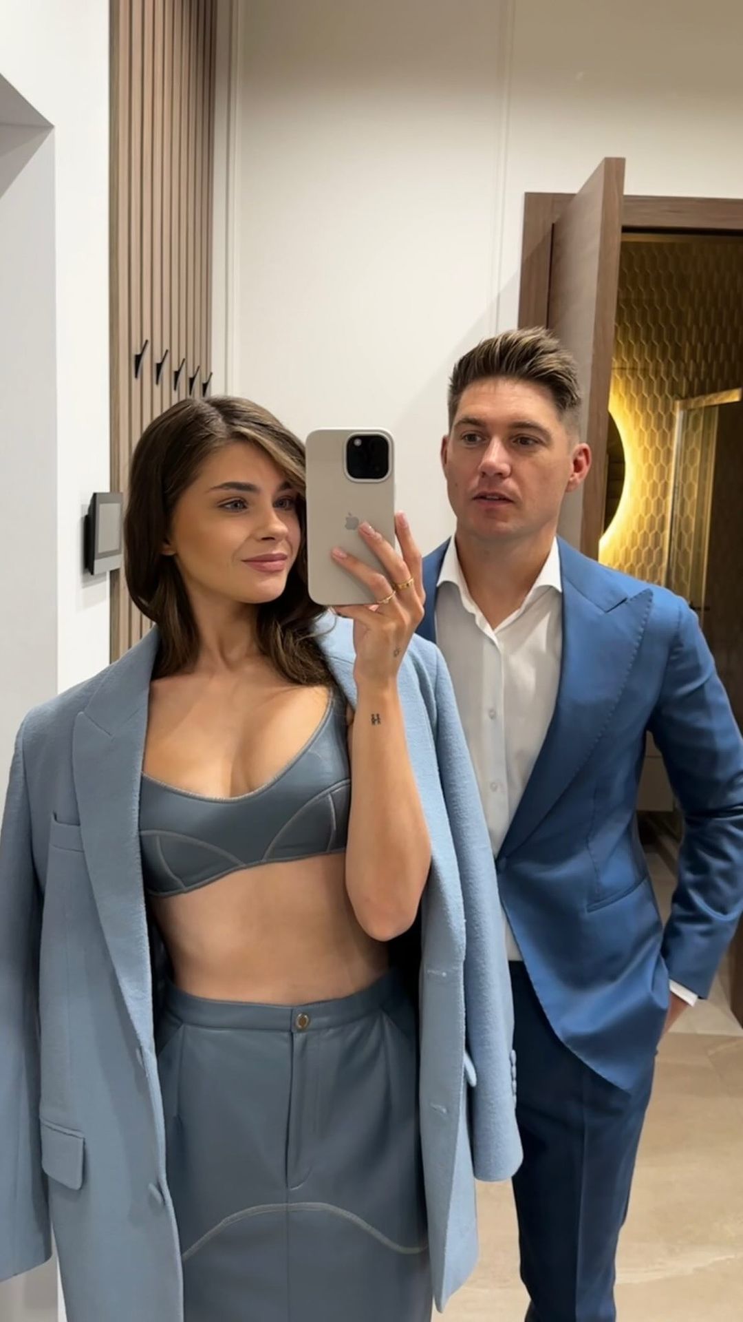 Владимир Остапчук показал, как жена поздравила его с 39-летием / © instagram.com/vova_ostapchuk