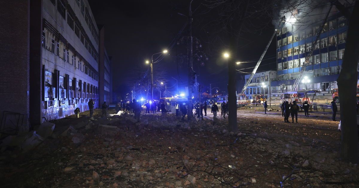 На месте вражеского удара в Запорожье