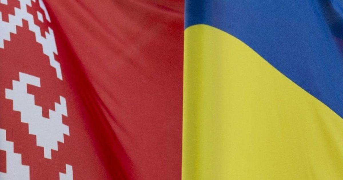 Дзеркальна відповідь. Мінськ вважає безпідставним висилання білоруського дипломата з України