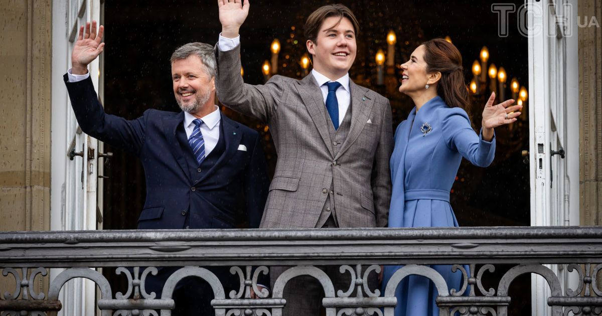 Кронпринц Фредерик, принц Кристиан и кронпринцесса Мэри