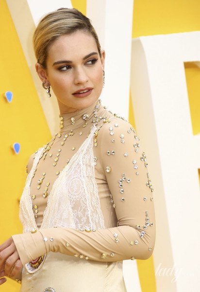 Алғашқы анальный секс онлайн порно