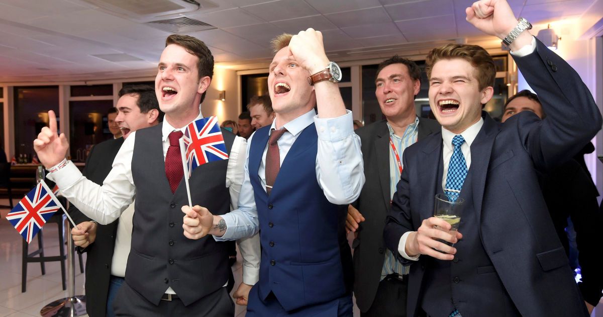 В Великобритании на референдуме лидируют сторонники Brexit