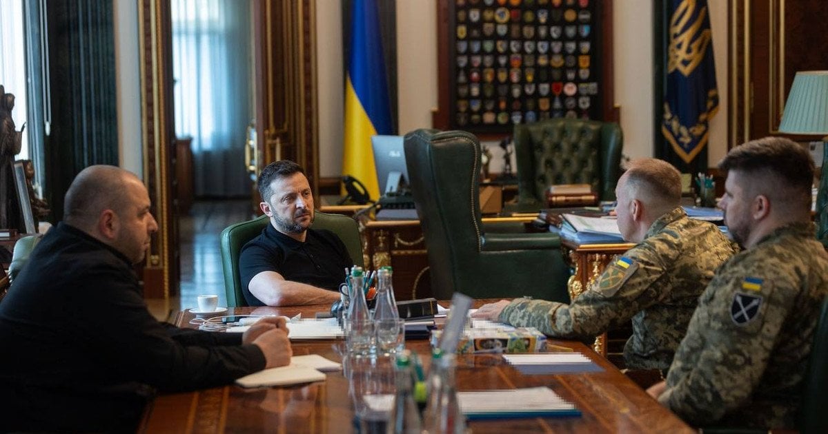 Володимир Зеленський на нараді з Генштабом