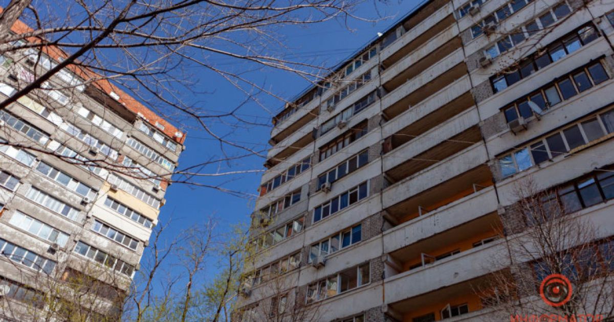В Днепре женщина выпала из окна и разбилась - новости Украины — Украина