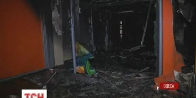 В Одесі невідомий підпалив наповнений людьми "лотерейний маркет"