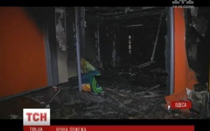 В Одесі невідомий підпалив наповнений людьми "лотерейний маркет"