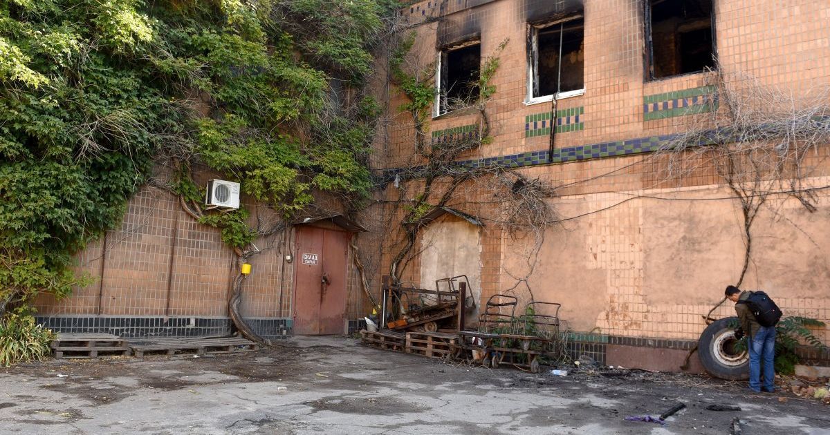 пожежа в хостелі в Запоріжжі_9 / © УНІАН