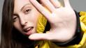 15-летняя дочь Оли Поляковой похвасталась длинными ногами, прикрывшись лишь подушкой