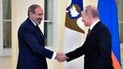Пашинян и Путин.