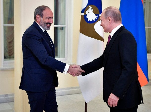 Вибори у Вірменії стали ударом для Путіна: як Кремль може по