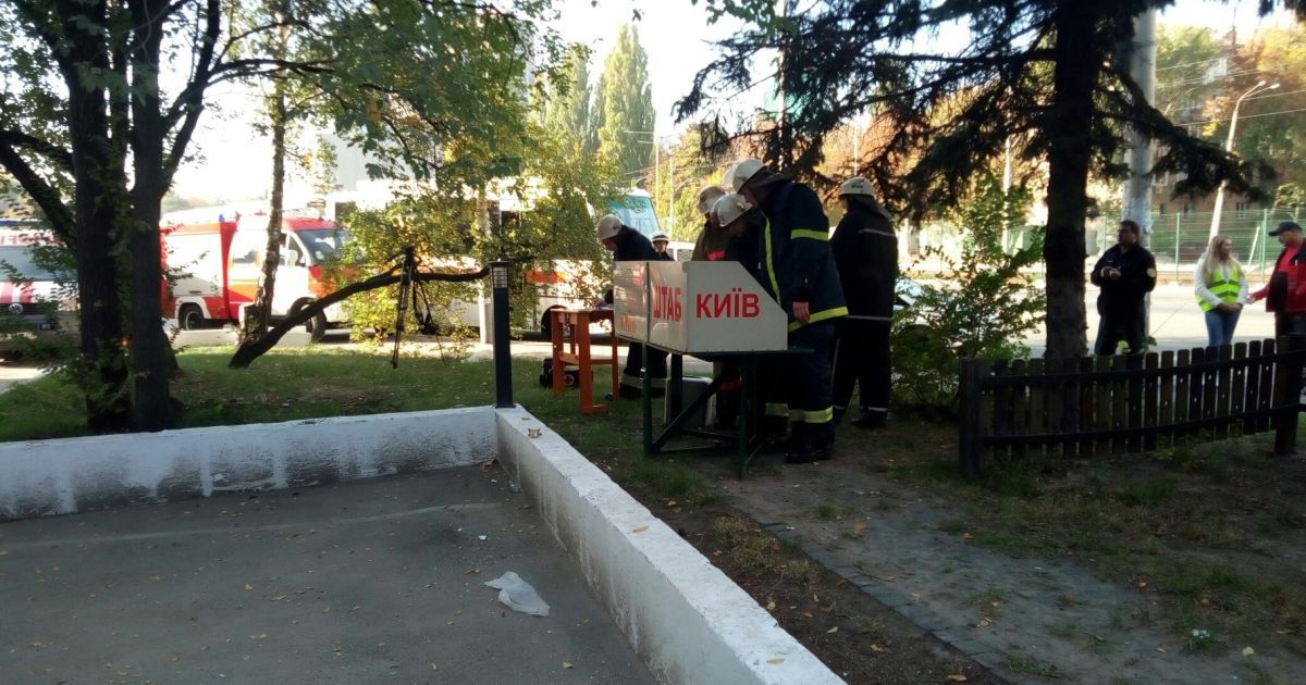 пожежа на заводі в Києві_3 / © Управление ГСЧС Киева