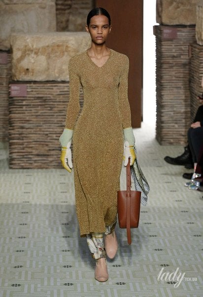 Коллекция Lanvin прет-а-порте сезона осень-зима 2019-2020 / © East News