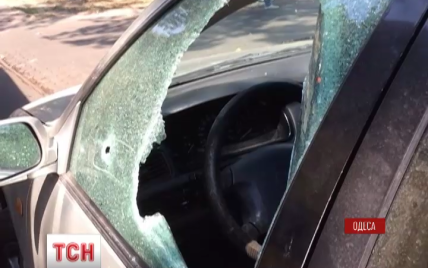 Правоохранители назвали причину дерзкой стрельбы возле Одесской ОГА