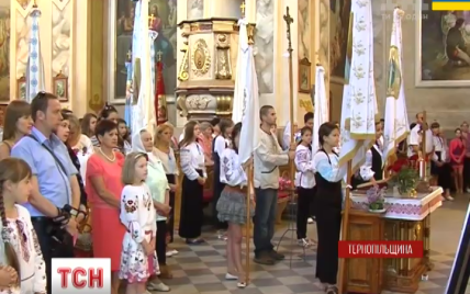 Греко-католики решили ежедневно молиться поименно за всех воинов АТО