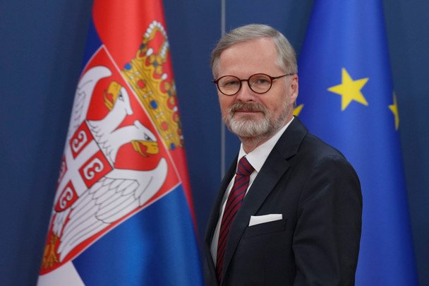 Чешский премьер сообщил, удается ли обеспечивать Украину вооружением, как запланировали