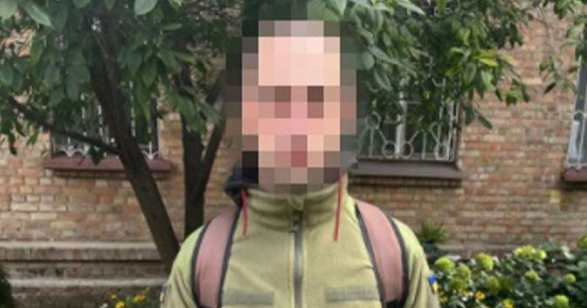 В Киеве задержали российского агента, пытавшегося устроиться в "Азов"